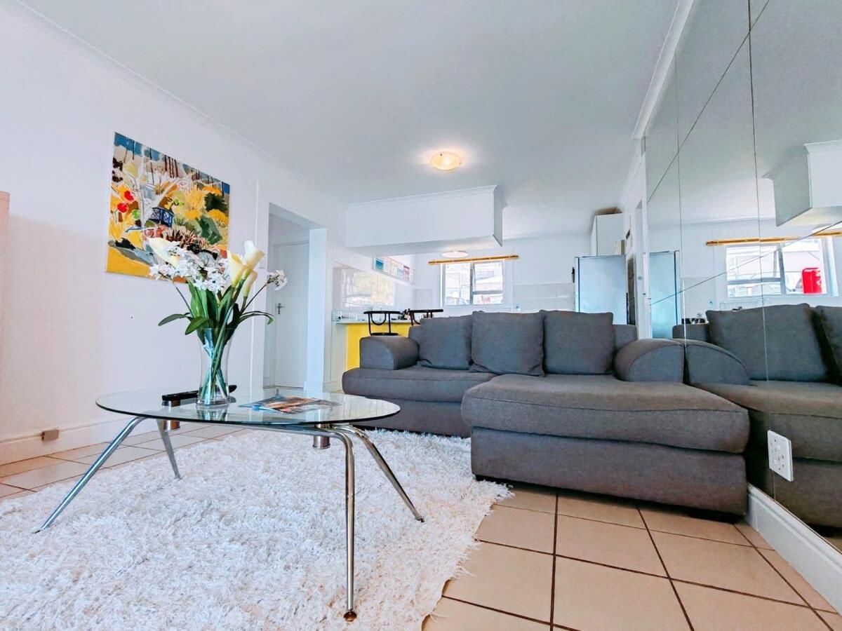 Appartamento Bay Views Simonʼs Town Esterno foto